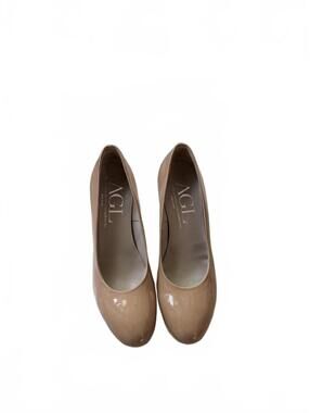 AGL Attilio Giusti Leombruni Nude Patent‎ Leather Pumps Size 40.5